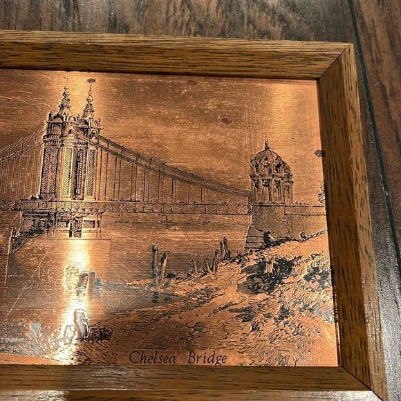 VTG copper etched art work Chelsea Bridge and Blackfriars Bridge in wood frame - Picture 3 of 6